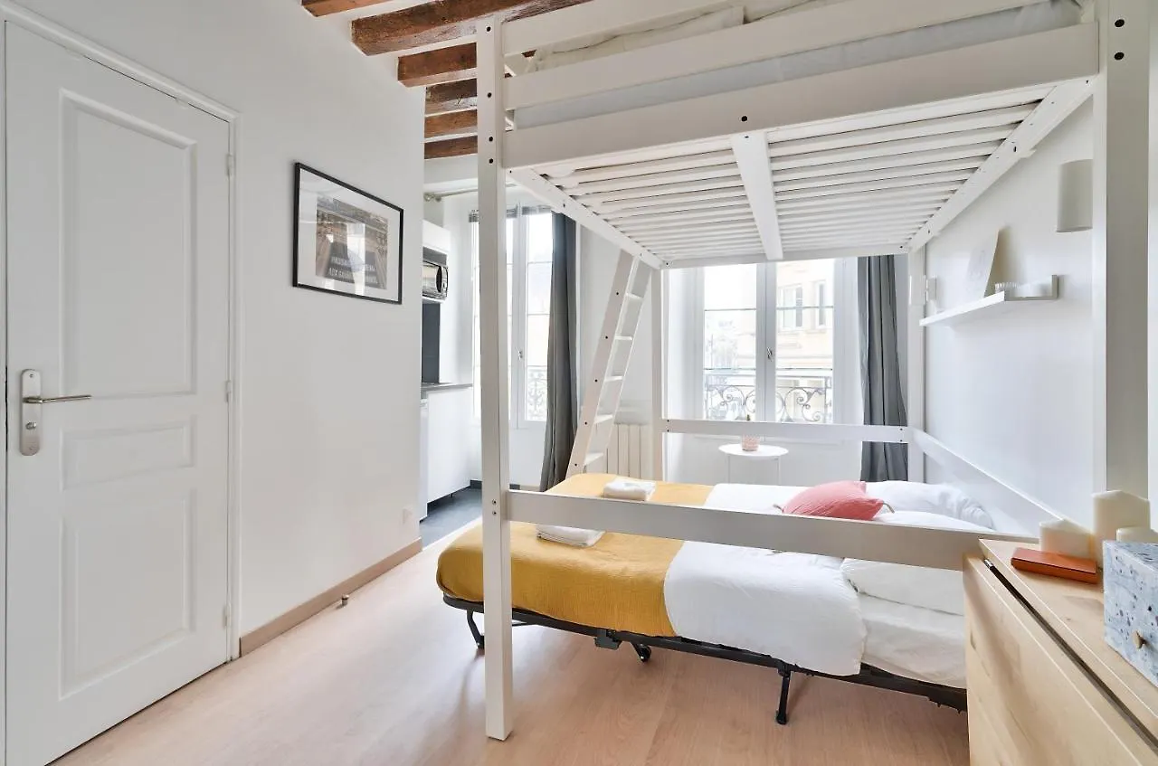 Apartment Pretty Mezzanine In The Heart Of *