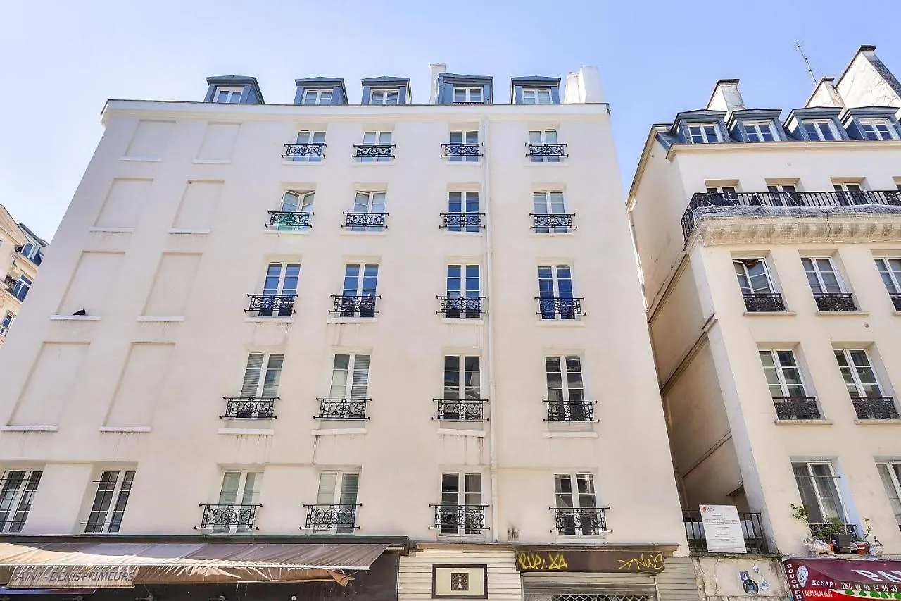 Pretty Mezzanine In The Heart Of * Paris